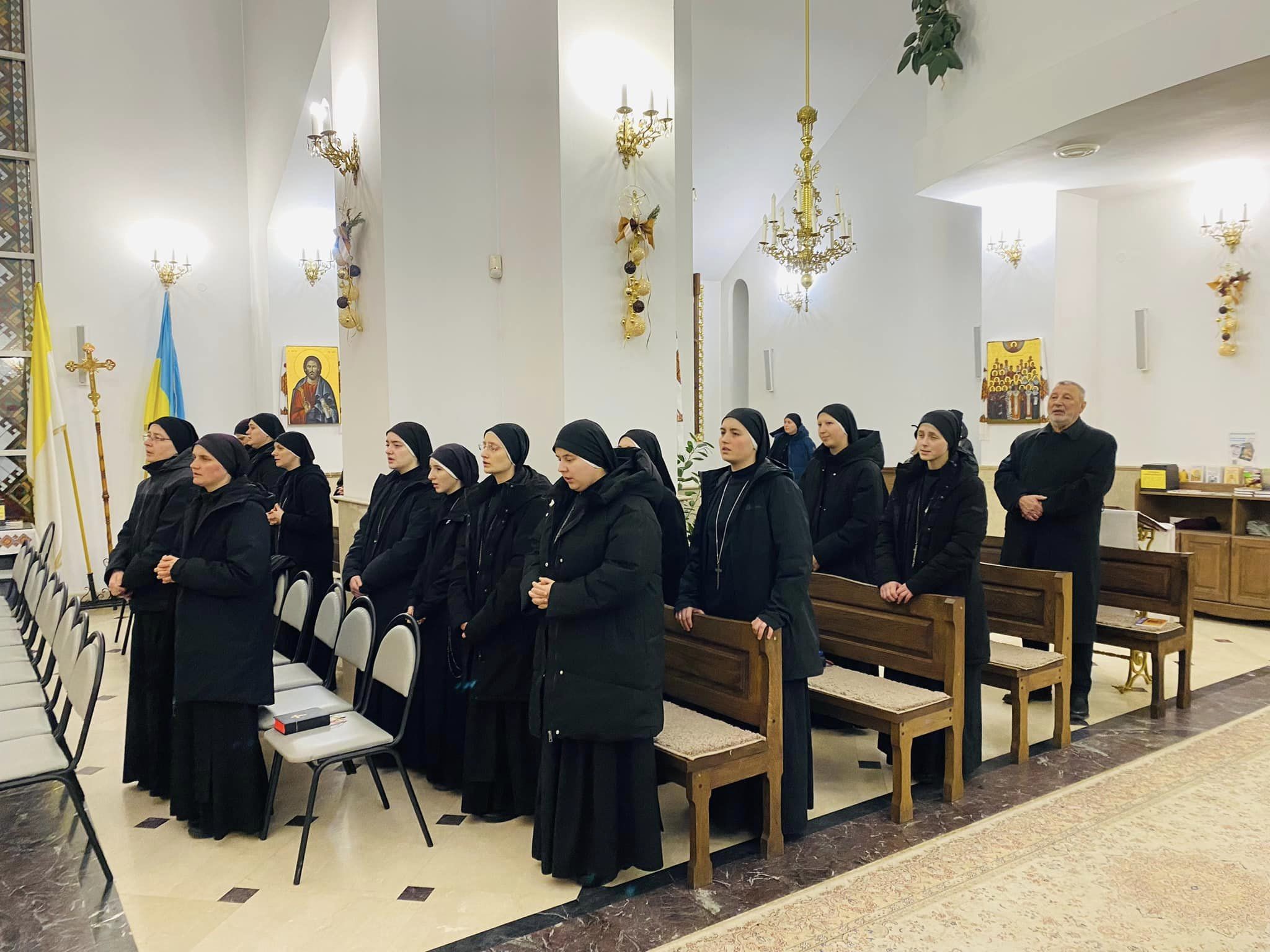 «Дорога до Господа не є легкою, тому нам потрібно йти нею у єдності», — Митрополит Володимир до богопосвячених осіб «Дорога до Господа не є легкою, тому нам потрібно йти нею у єдності», — Митрополит Володимир до богопосвячених осіб