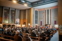 Дублін: Українці помолилися за&nbsp;мир і&nbsp;вшанували загиблих у&nbsp;річницю вторгнення