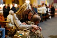 Дублін: Українці помолилися за&nbsp;мир і&nbsp;вшанували загиблих у&nbsp;річницю вторгнення