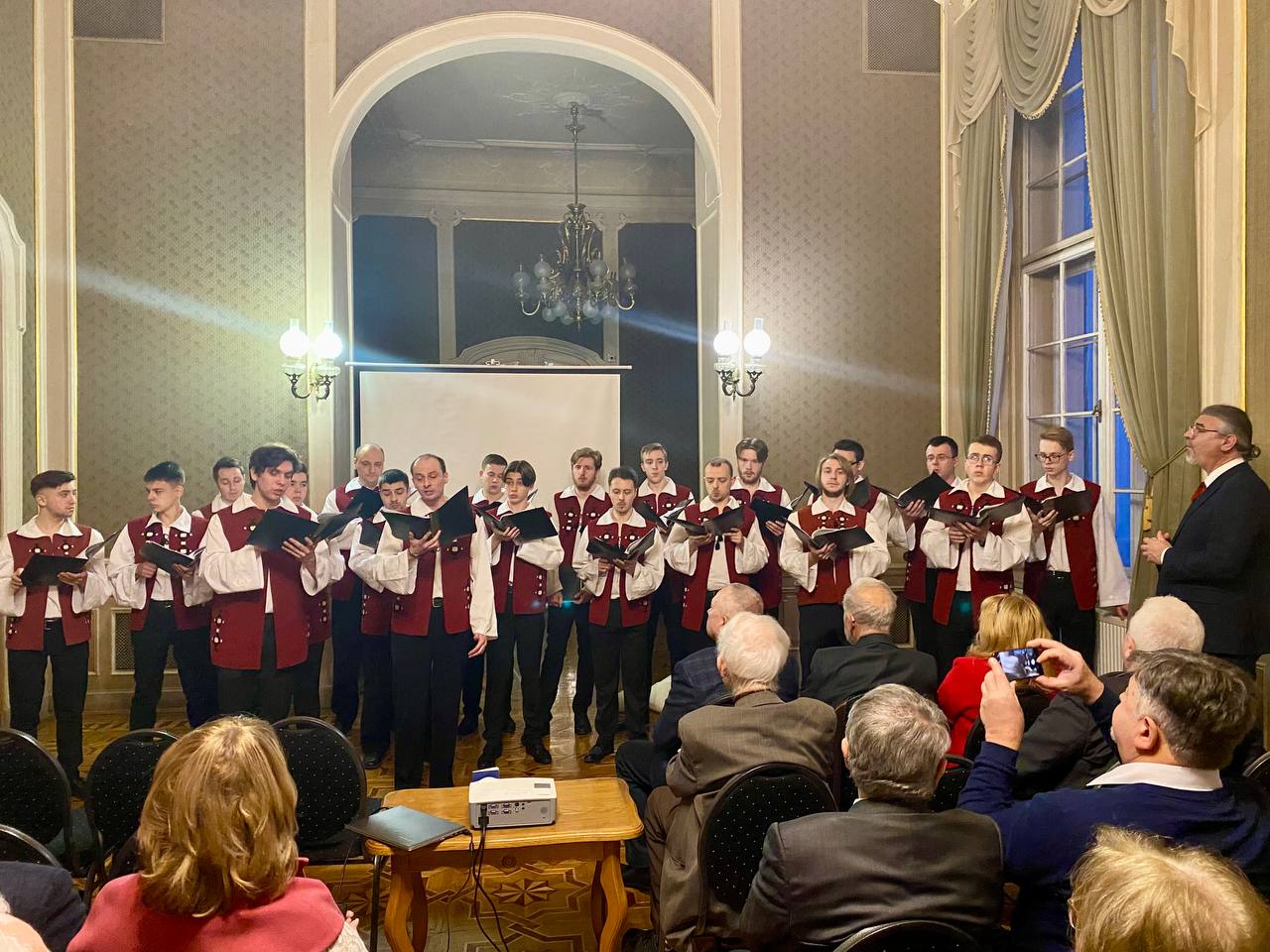 Духовенство та громадськість Львова вшанували Блаженнішого Любомира Гузара Духовенство та громадськість Львова вшанували Блаженнішого Любомира Гузара