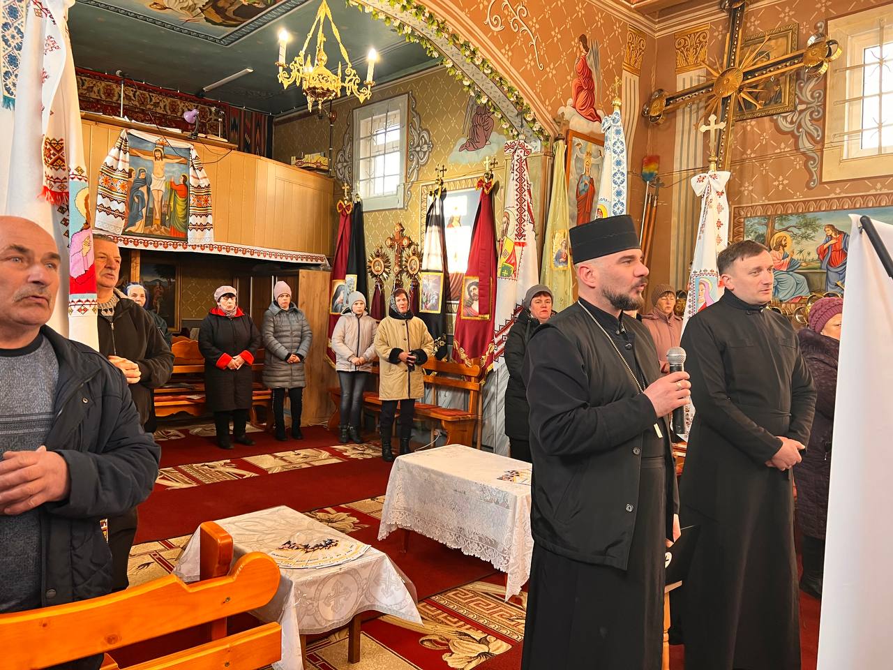 Команда Карітасу завітала на парафію села Колодіївка Команда Карітасу завітала на парафію села Колодіївка