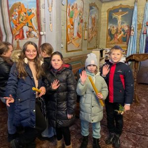 На кількох парафіях Тисменицького протопресвітеріату відбулась акція «Стрітенська свічка зігріє Воїна» На кількох парафіях Тисменицького протопресвітеріату відбулась акція «Стрітенська свічка зігріє Воїна»