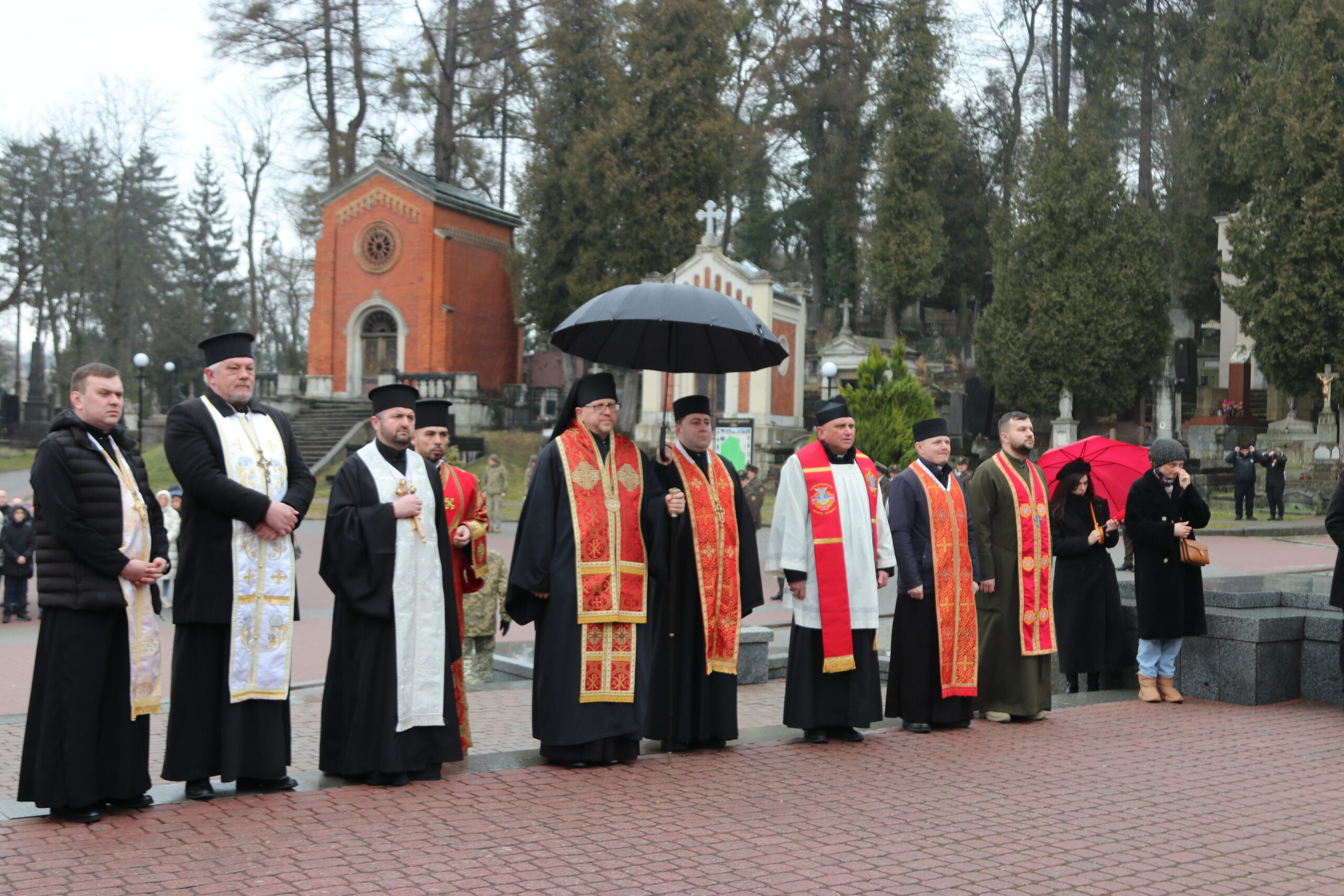 «Нехай Господь дарує вічні обійми»: Владика Володимир під час вшанування пам’яті Героїв Небесної Сотні «Нехай Господь дарує вічні обійми»: Владика Володимир під час вшанування пам’яті Героїв Небесної Сотні