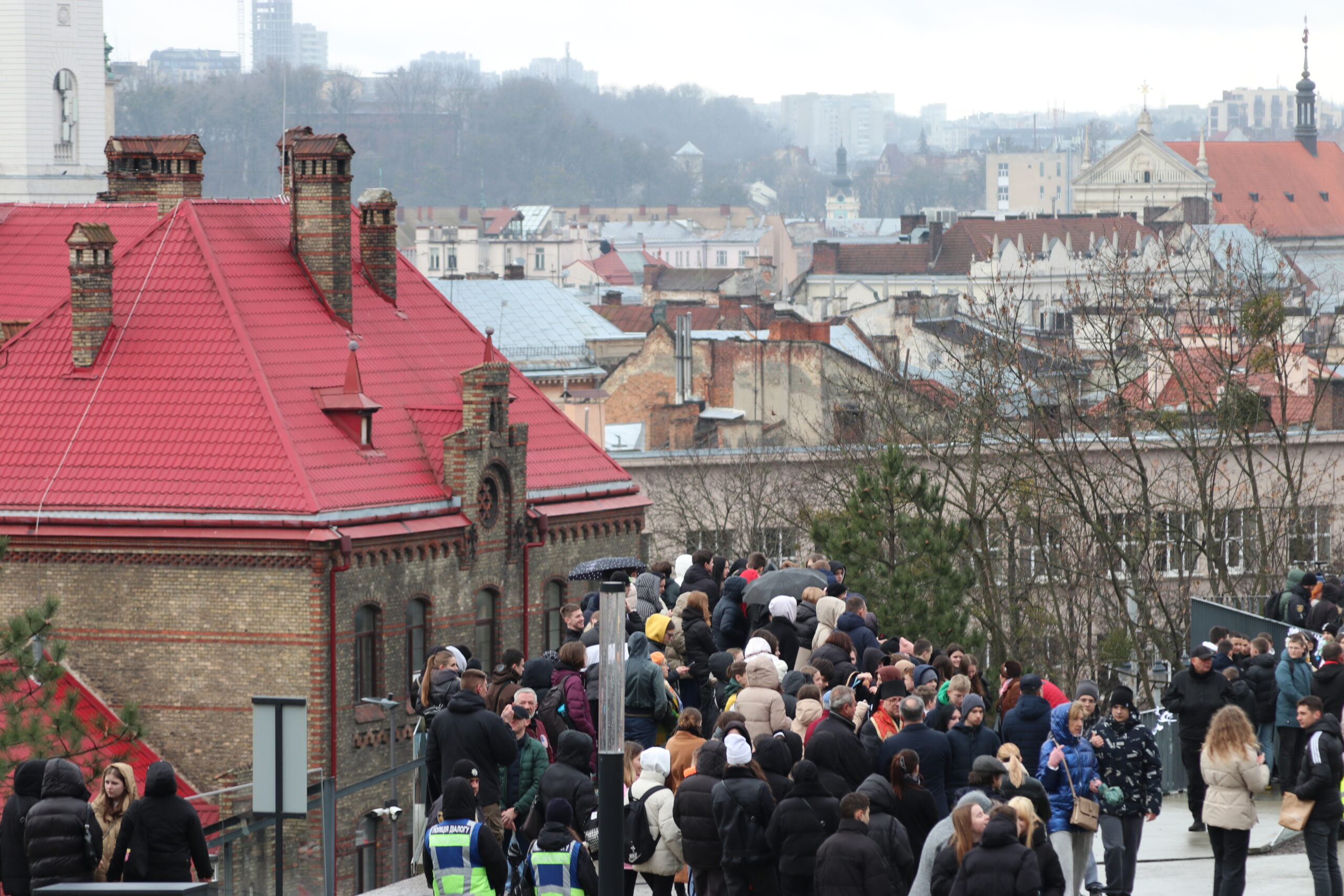 «Нехай Господь дарує вічні обійми»: Владика Володимир під час вшанування пам’яті Героїв Небесної Сотні «Нехай Господь дарує вічні обійми»: Владика Володимир під час вшанування пам’яті Героїв Небесної Сотні