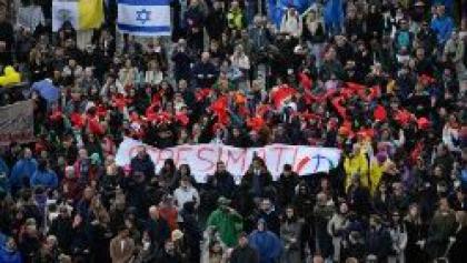 Папа: війна - порушення прав людини і заперечення права на життя. Молімося за Україну, Ізраїль, Палестину і М'янму Папа: війна - порушення прав людини і заперечення права на життя. Молімося за Україну, Ізраїль, Палестину і М'янму