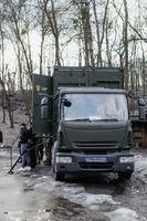 Парафія УГКЦ у&nbsp;Києві вдруге передала мобільний лазне-пральний комплекс для захисників