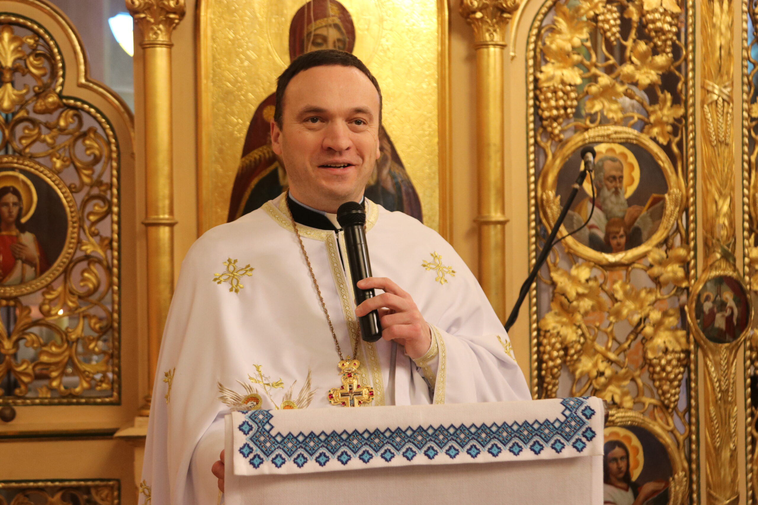 «Треба бути вірними Христові»: на парафії Старого Знесіння заснували парафіяльний осередок молодіжного руху УМХ – перший у Львівській архиєпархії «Треба бути вірними Христові»: на парафії Старого Знесіння заснували парафіяльний осередок молодіжного руху УМХ – перший у Львівській архиєпархії