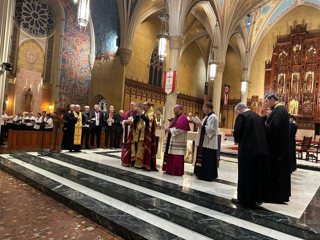 &laquo;Зупиніть убивства!&raquo;: Клівленд об&rsquo;єднався в&nbsp;молитві за&nbsp;мир в&nbsp;Україні