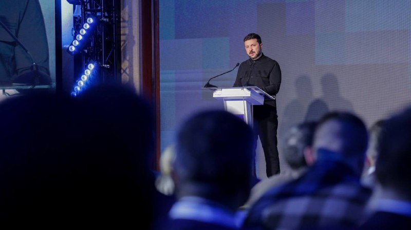 Приватний сектор економіки був, є і буде ядром обороноздатності держави. За п’ять місяців цього року бізнес... Приватний сектор економіки був, є і буде ядром обороноздатності держави. За п’ять місяців цього року бізнес...