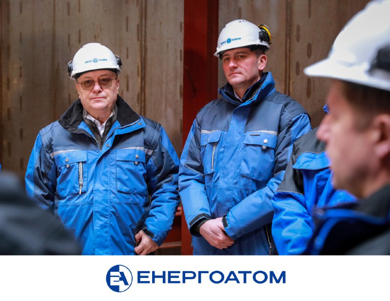 ⚡️🏘 Робочий візит на ХАЕС: керівник Енергоатома обговорив з народними депутатами ключові питання розвитку станції ⚡️🏘 Робочий візит на ХАЕС: керівник Енергоатома обговорив з народними депутатами ключові питання розвитку станції
