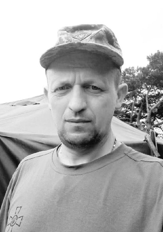 Щоденно о 9 годині – загальнонаціональна хвилина мовчання. Зупиніться, де б ви не були Щоденно о 9 годині – загальнонаціональна хвилина мовчання. Зупиніться, де б ви не були