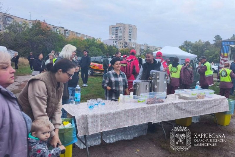 ⚠️Відучора усуваємо наслідки ворожого обстрілу у Слобідському районі Харкова. ⚠️Відучора усуваємо наслідки ворожого обстрілу у Слобідському районі Харкова.