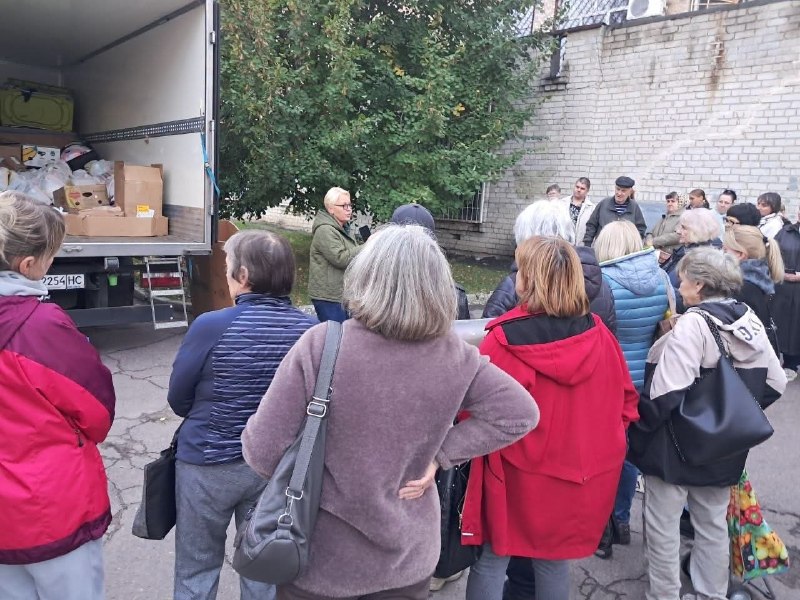 ВПО з Луганщини отримали гуманітарну допомогу в Черкаській області
Директорка Департаменту соціального... ВПО з Луганщини отримали гуманітарну допомогу в Черкаській області
Директорка Департаменту соціального...