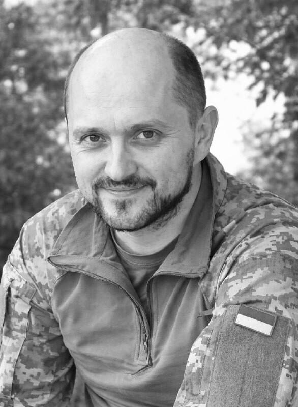 Щоденно о 9 годині – загальнонаціональна хвилина мовчання. Зупиніться, де б ви не були Щоденно о 9 годині – загальнонаціональна хвилина мовчання. Зупиніться, де б ви не були