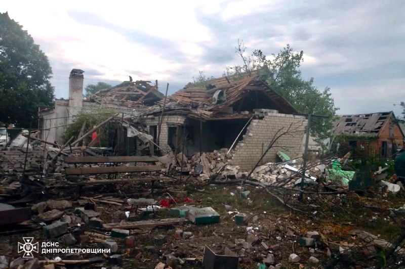 📍Дніпропетровщина: внаслідок російської атаки постраждав 36-річний чоловік 📍Дніпропетровщина: внаслідок російської атаки постраждав 36-річний чоловік