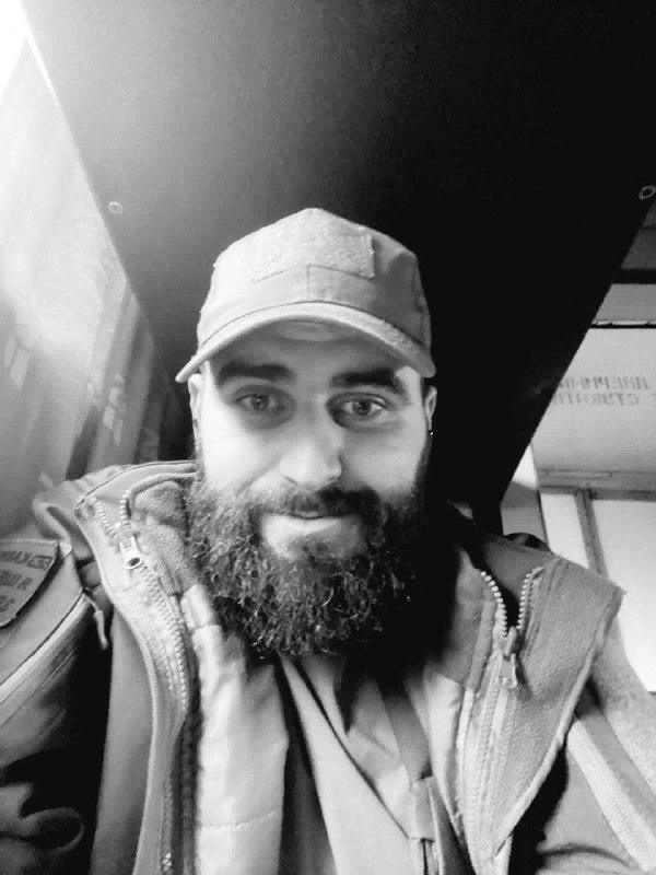 Щоденно о 9 годині – загальнонаціональна хвилина мовчання. Зупиніться, де б ви не були Щоденно о 9 годині – загальнонаціональна хвилина мовчання. Зупиніться, де б ви не були