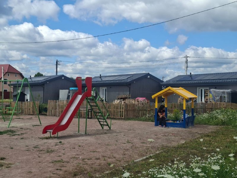 На Житомирщині перевірили умови проживання переселенців з Луганщини та посилили їх гуманітарну підтримку На Житомирщині перевірили умови проживання переселенців з Луганщини та посилили їх гуманітарну підтримку