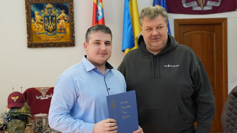 Зустрівся з оновленим складом молодіжної громадської ради при Житомирській обласній військовій адміністрації Зустрівся з оновленим складом молодіжної громадської ради при Житомирській обласній військовій адміністрації