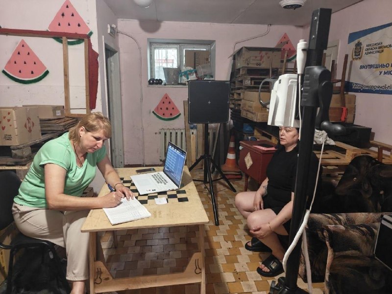 Координаційний центр «Вільні разом» у Дніпрі продовжує всебічно підтримувати переселенців з Херсонщини. Координаційний центр «Вільні разом» у Дніпрі продовжує всебічно підтримувати переселенців з Херсонщини.
