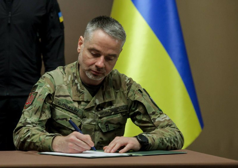 🇺🇦🇬🇧 Україна та Велика Британія розширюють оборонне партнерство.
На полях Міжнародного форуму оборонних... 🇺🇦🇬🇧 Україна та Велика Британія розширюють оборонне партнерство.
На полях Міжнародного форуму оборонних...