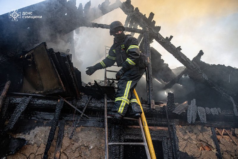 💥Сумщина щодня здригається від вибухів. Тут рятувальники працюють там, куди інші не наважилися б ступити 💥Сумщина щодня здригається від вибухів. Тут рятувальники працюють там, куди інші не наважилися б ступити