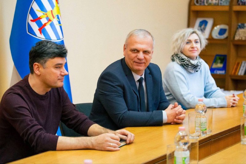 Три громади Луганщини налагоджують міжмуніципальне співробітництво у Молдові Три громади Луганщини налагоджують міжмуніципальне співробітництво у Молдові