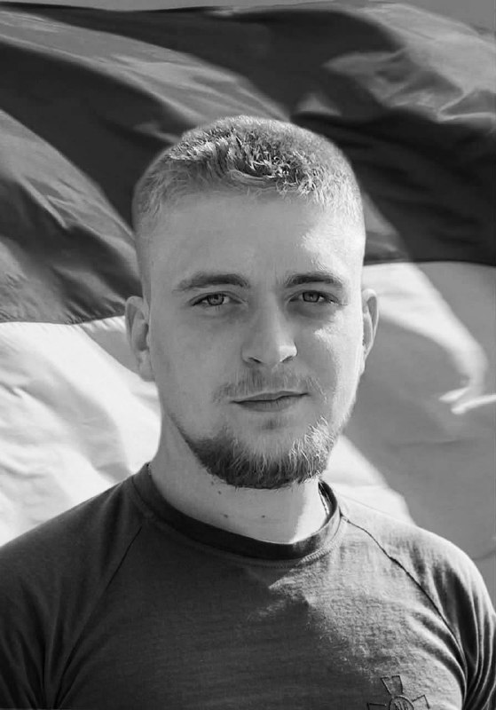 Щоденно о 9 годині – загальнонаціональна хвилина мовчання. Зупиніться, де б ви не були Щоденно о 9 годині – загальнонаціональна хвилина мовчання. Зупиніться, де б ви не були