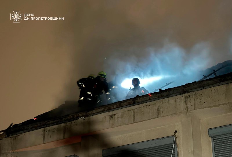 #Дніпропетровщина: внаслідок російської атаки постраждали 6 людей
Ввечері ворог атакував місто дронами #Дніпропетровщина: внаслідок російської атаки постраждали 6 людей
Ввечері ворог атакував місто дронами