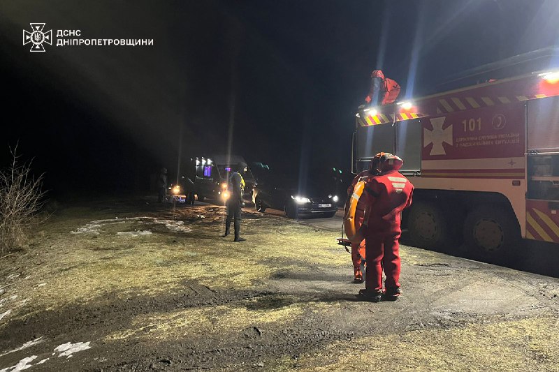 #Дніпропетровщина: надзвичайники врятували двох підлітків на кризі
У місті Верхньодніпровськ Кам’янського... #Дніпропетровщина: надзвичайники врятували двох підлітків на кризі
У місті Верхньодніпровськ Кам’янського...