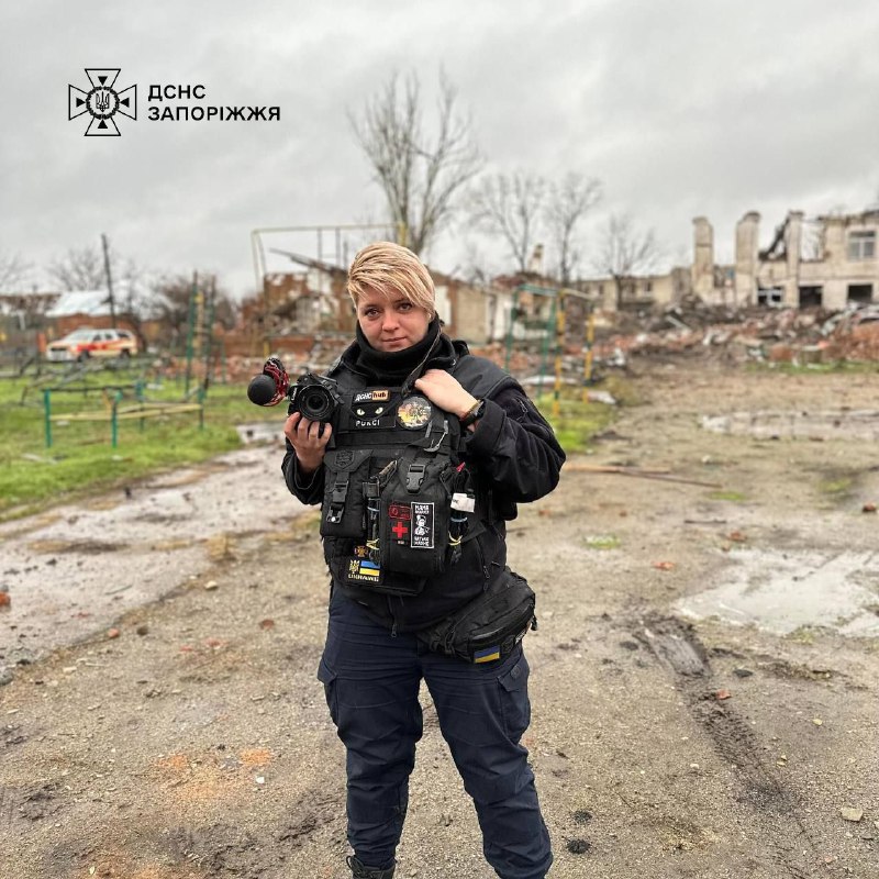 #герої_без_зброї
«Страх нікуди не зникає - але він не сильніший за відповідальність», - пресофіцерка ДСНС Запоріжжя Ганна Логвіненко #герої_без_зброї
«Страх нікуди не зникає - але він не сильніший за відповідальність», - пресофіцерка ДСНС Запоріжжя Ганна Логвіненко