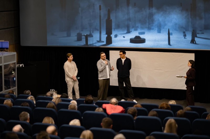 🎞️ У Києві відбувся спеціальний показ документального фільму «Тиха земля» - у межах позаконкурсної програми... 🎞️ У Києві відбувся спеціальний показ документального фільму «Тиха земля» - у межах позаконкурсної програми...