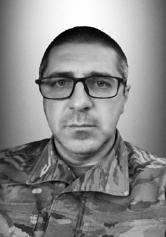 Щоденно о 9 годині – загальнонаціональна хвилина мовчання. Зупиніться, де б ви не були Щоденно о 9 годині – загальнонаціональна хвилина мовчання. Зупиніться, де б ви не були