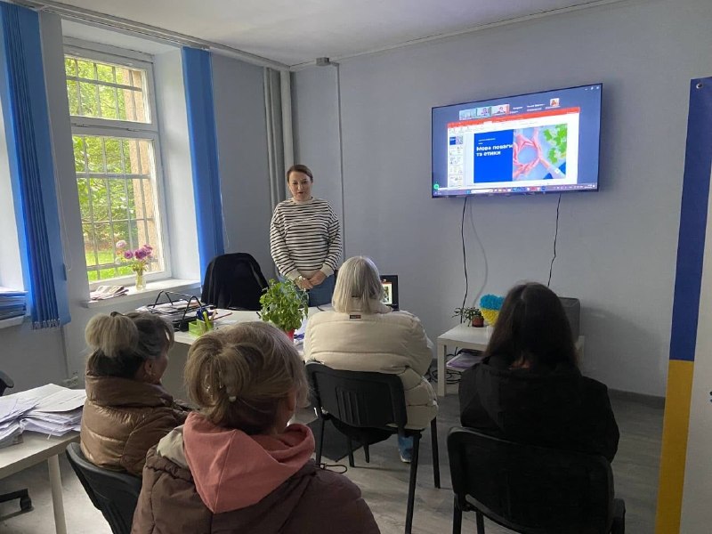 Координаційний центр «Вільні разом» у Львові продовжує системну підтримку переселенців із Херсонщини. Координаційний центр «Вільні разом» у Львові продовжує системну підтримку переселенців із Херсонщини.