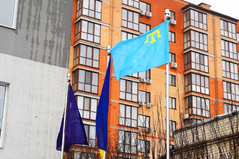 26 лютого Україна відзначає День спротиву окупації Автономної Республіки Крим та міста Севастополя 26 лютого Україна відзначає День спротиву окупації Автономної Республіки Крим та міста Севастополя