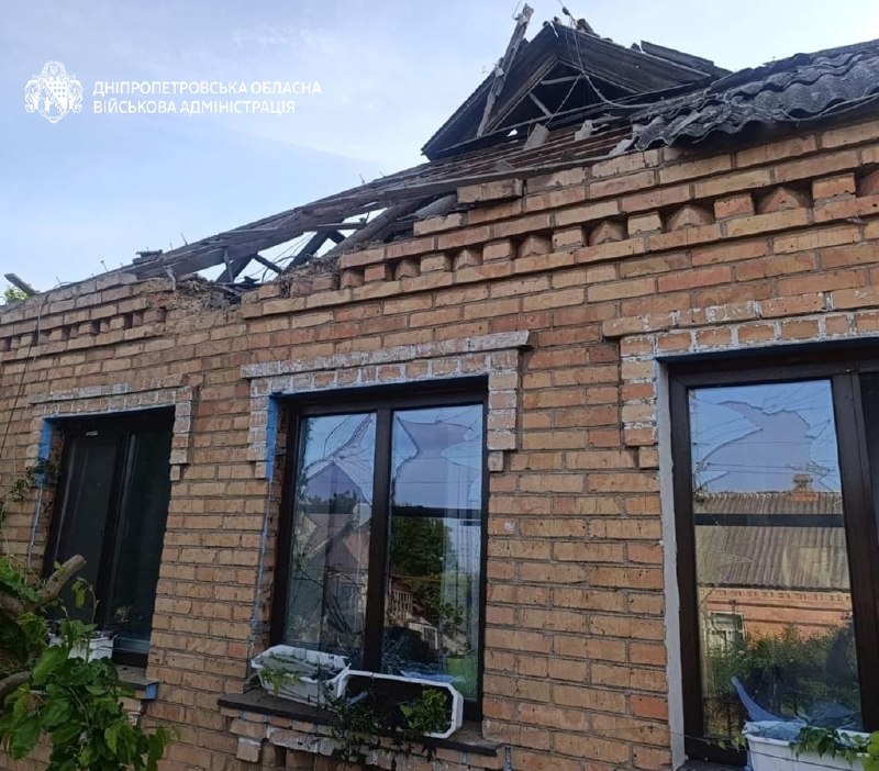 Дніпропетровщина
19 травня
7:30
Двоє людей дістали поранень. Понад 20 разів ворог атакував три райони області артилерією та безпілотниками Дніпропетровщина
19 травня
7:30
Двоє людей дістали поранень. Понад 20 разів ворог атакував три райони області артилерією та безпілотниками