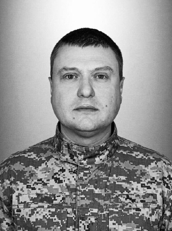 Щоденно о 9 годині – загальнонаціональна хвилина мовчання. Зупиніться, де б ви не були Щоденно о 9 годині – загальнонаціональна хвилина мовчання. Зупиніться, де б ви не були