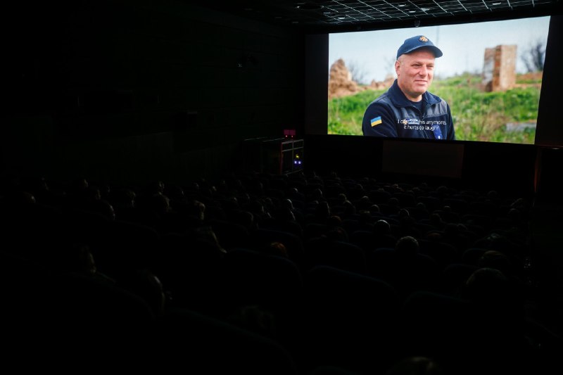 🎞️ У Києві відбувся спеціальний показ документального фільму «Тиха земля» - у межах позаконкурсної програми... 🎞️ У Києві відбувся спеціальний показ документального фільму «Тиха земля» - у межах позаконкурсної програми...