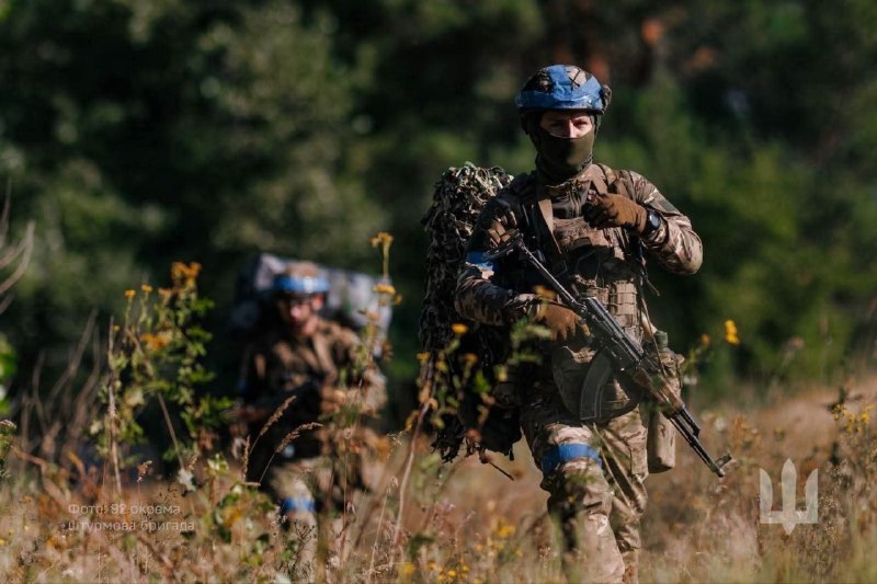 Головне на Луганщині за добу
📌За минулу добу на території нашої області росіяни дев'ять разів вели вогонь... Головне на Луганщині за добу
📌За минулу добу на території нашої області росіяни дев'ять разів вели вогонь...