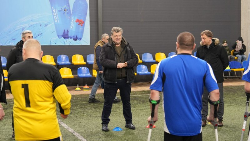 Відвідав тренування команди Житомирщини з ампфутболу «Титани Амп», якою опікується Католицький спортивний клуб «Дон Боско» Відвідав тренування команди Житомирщини з ампфутболу «Титани Амп», якою опікується Католицький спортивний клуб «Дон Боско»