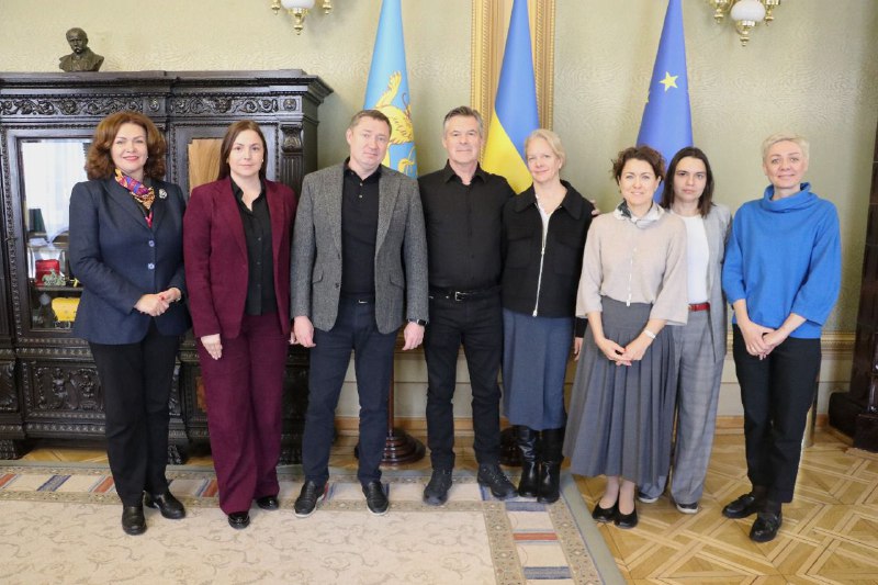 Тестуватимемо на Львівщині систему медико-соціальної допомоги вдома: що це означає👇🏻 Тестуватимемо на Львівщині систему медико-соціальної допомоги вдома: що це означає👇🏻