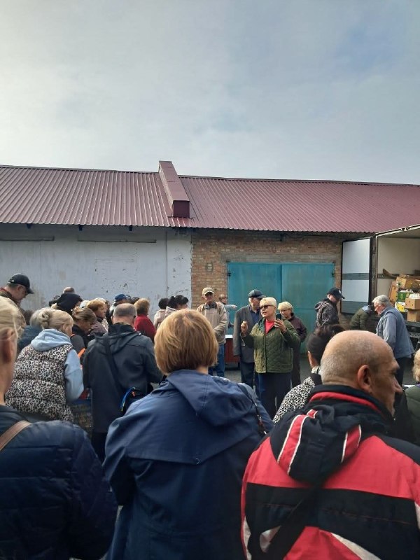 ВПО з Луганщини отримали гуманітарну допомогу в Черкаській області
Директорка Департаменту соціального... ВПО з Луганщини отримали гуманітарну допомогу в Черкаській області
Директорка Департаменту соціального...
