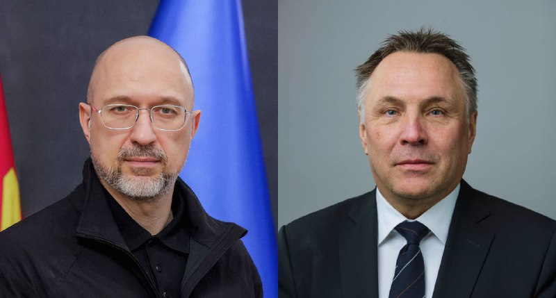 🇺🇦🇳🇴 Провів розмову з Міністром оборони Норвегії Торе Сандвіком.
Обговорили результати зустрічі у форматі «Рамштайн» 🇺🇦🇳🇴 Провів розмову з Міністром оборони Норвегії Торе Сандвіком.
Обговорили результати зустрічі у форматі «Рамштайн»