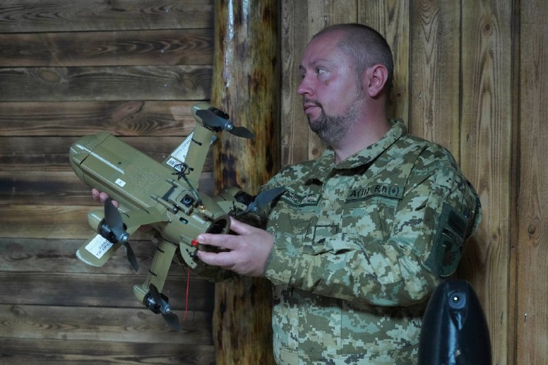 У Чернігові працювала велика команда литовців. Зустрівся з Надзвичайним і Повноважним Послом Литовської Республіки... У Чернігові працювала велика команда литовців. Зустрівся з Надзвичайним і Повноважним Послом Литовської Республіки...