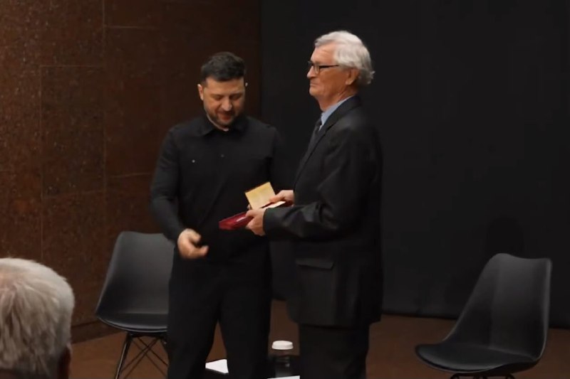 🇺🇦 Президент України Володимир Зеленський відзначив високою державною нагородою директора Коростишівського... 🇺🇦 Президент України Володимир Зеленський відзначив високою державною нагородою директора Коростишівського...