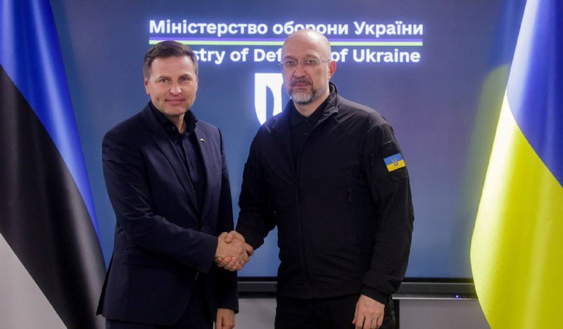 🇺🇦🇪🇪 Провів зустріч у Києві з Міністром оборони Естонії Ханно Певкуром. 🇺🇦🇪🇪 Провів зустріч у Києві з Міністром оборони Естонії Ханно Певкуром.
