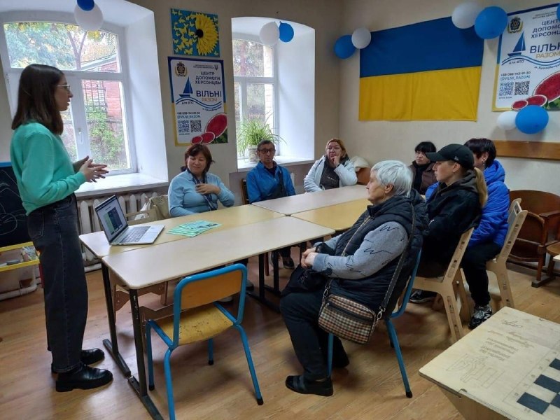 Координаційний центр «Вільні разом» у Кропивницькому всебічно підтримує переселенців з Херсонщини. Координаційний центр «Вільні разом» у Кропивницькому всебічно підтримує переселенців з Херсонщини.