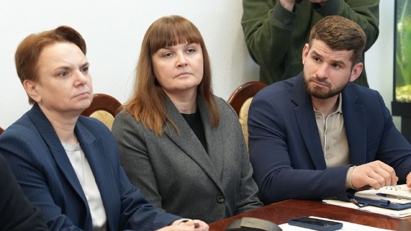 Житомирщина стала першою областю, яку відвідала німецька дипломатка, експосол Німеччини в Україні Житомирщина стала першою областю, яку відвідала німецька дипломатка, експосол Німеччини в Україні