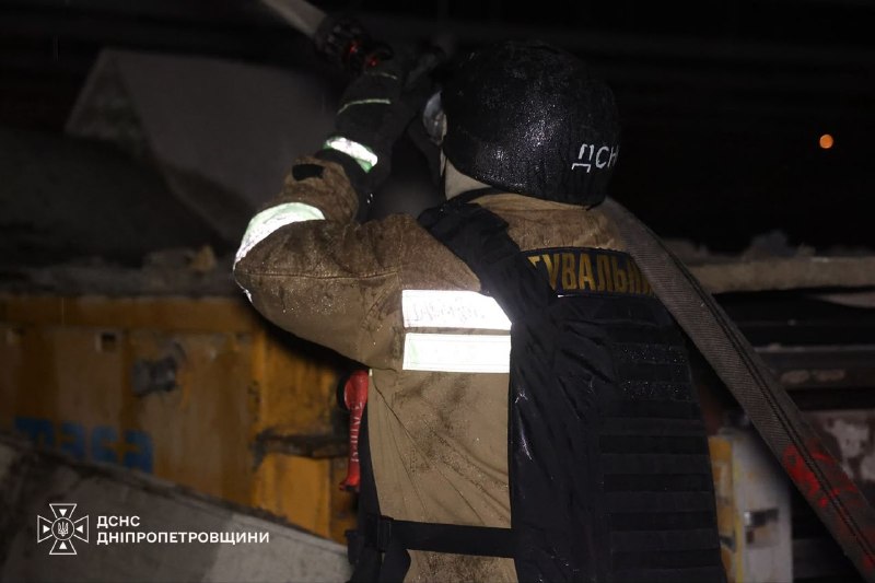 #Дніпропетровщина: двоє людей загинули через російські атаки, ще шестеро постраждали, серед них — дитина! #Дніпропетровщина: двоє людей загинули через російські атаки, ще шестеро постраждали, серед них — дитина!