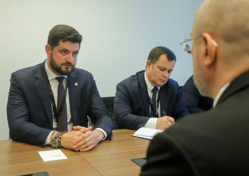 🇺🇦🇲🇩 На полях енергетичного форуму в Баку провів зустріч із Міністром енергетики Молдови Доріном Жунгієту 🇺🇦🇲🇩 На полях енергетичного форуму в Баку провів зустріч із Міністром енергетики Молдови Доріном Жунгієту