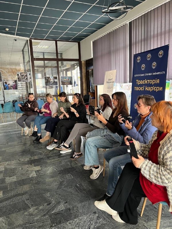 Миколаївський координаційний центр «Вільні разом» системно підтримує переселенців з Херсонщини. Миколаївський координаційний центр «Вільні разом» системно підтримує переселенців з Херсонщини.